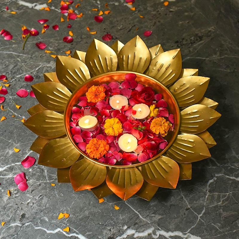 Captivating Petal Urli/Floater