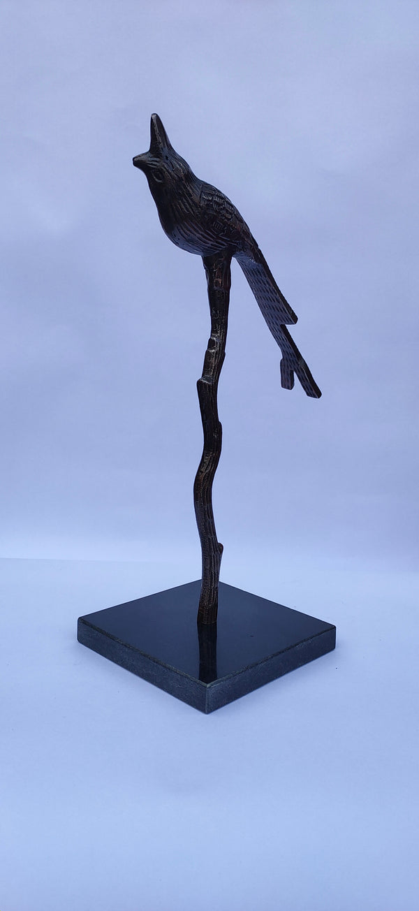 Aluminum Handcrafted Bird Sculpture Showpiece