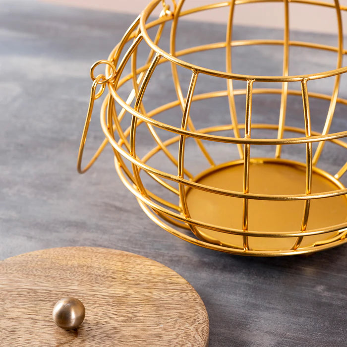 Round Lid Basket Gold